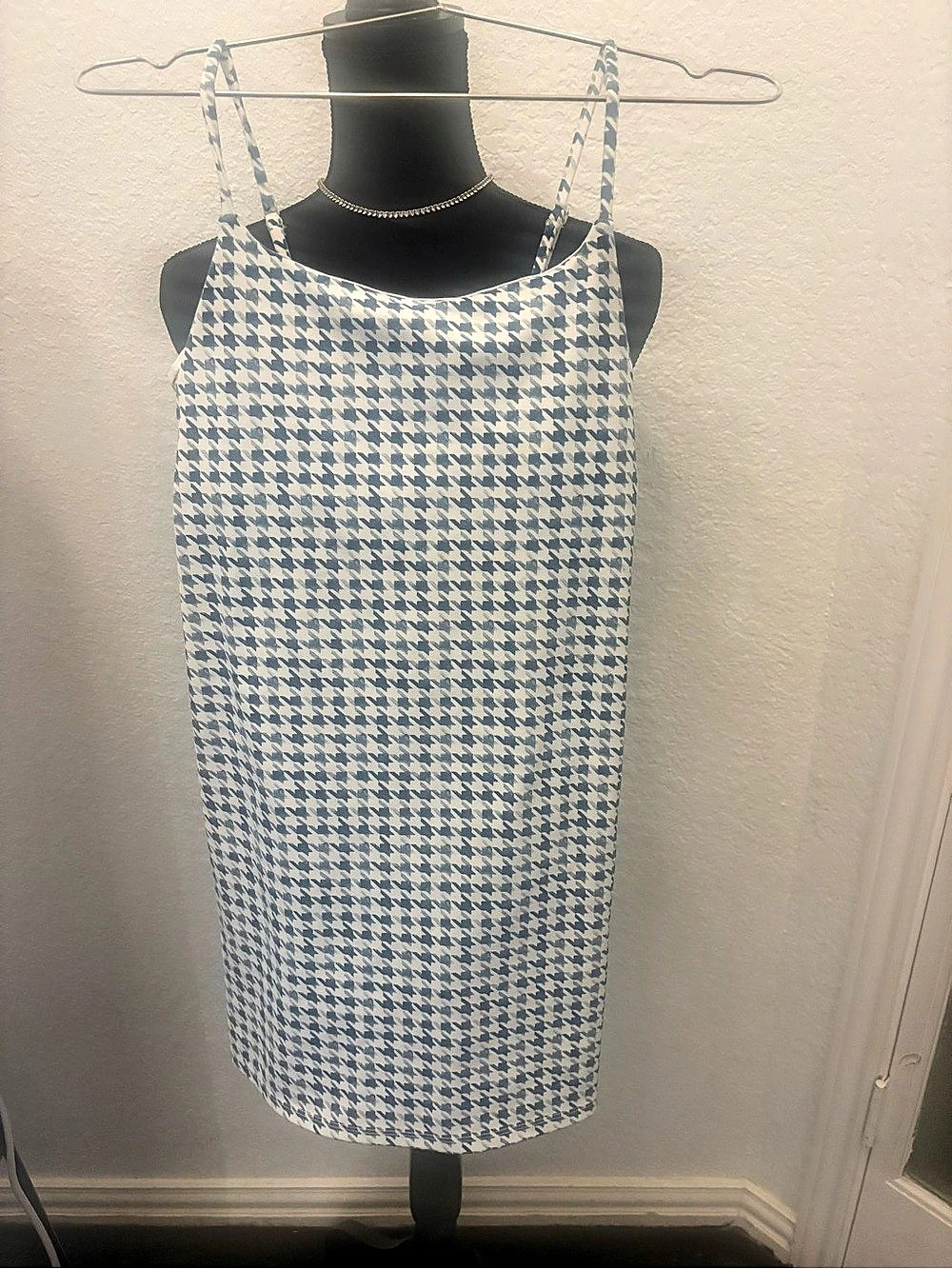 Z Supply Houndstooth tennis Dress in Blue & White Size XS